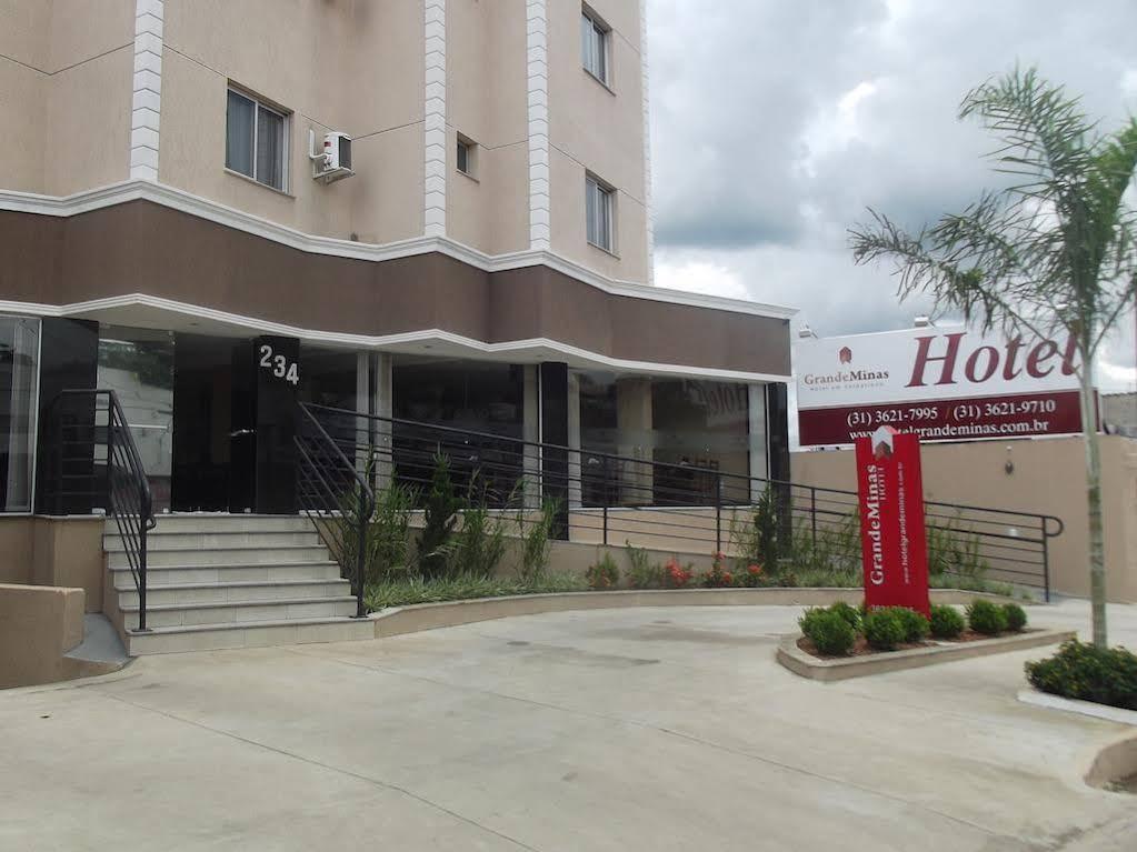 Hotel Grande Minas Vespasiano Exteriör bild
